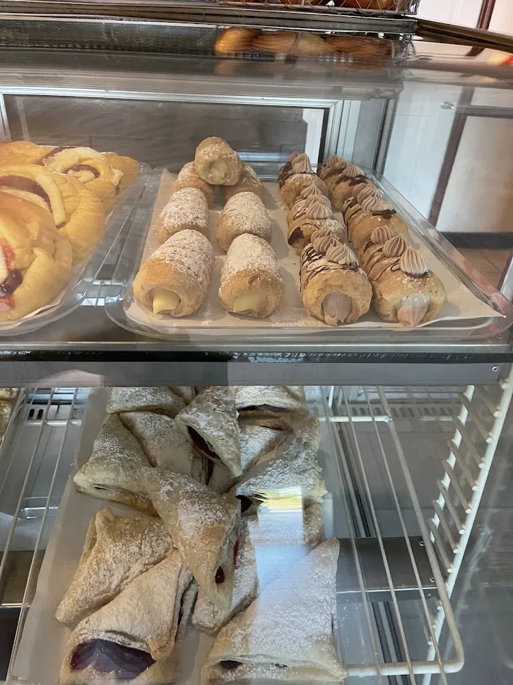 Cannoli